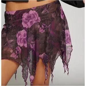 Kimchi Blue Ivy Mesh Floral symmetrical Mini Skirt Size L